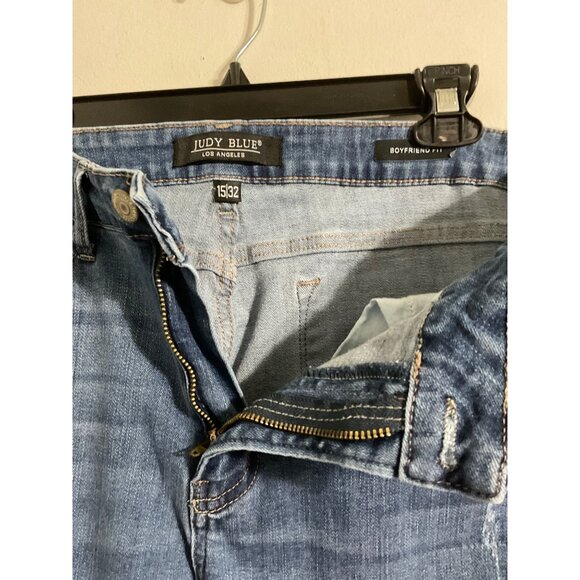 JUDY BLUE Women Boyfriend Fit Jeans Medium Wash size 15/32 - Picture 3 of 12